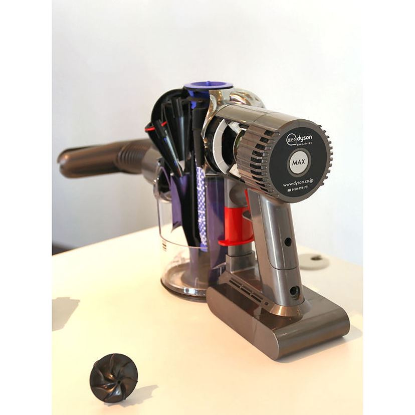 ダイソン「DC62」は“メインで使える”スティック掃除機に進化 - 価格