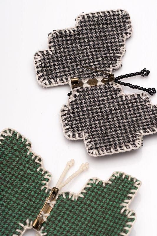 mina perhonen stitch garden ブローチ -choucho- - ミナペルホネン