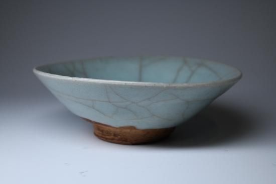 三浦小平ニ ぐい呑み 三浦 小平二 作 『青磁 ぐい呑み』 ｜骨董品買取