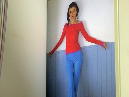 荒木経惟撮影モデル桐島かれん写真パネル