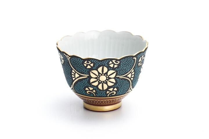 輪花 酒盃 盛金鉄線青粒（桐箱入り）/仲田錦玉