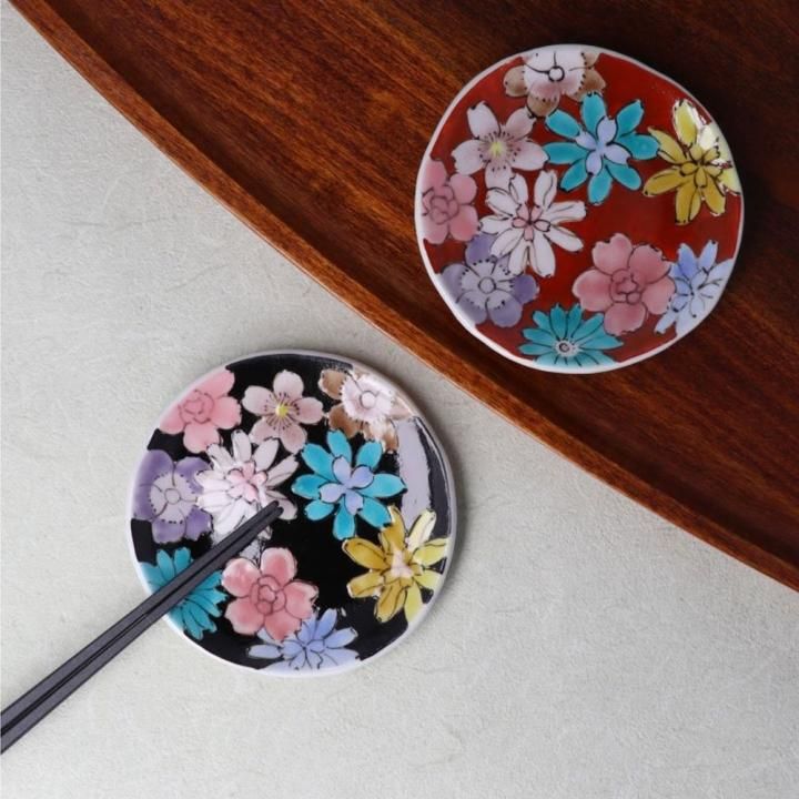 九谷焼 花詰 飾り皿 30㎝ 九谷焼 飾り皿 花詰 直径30cm 陶仙 絵皿 工芸品