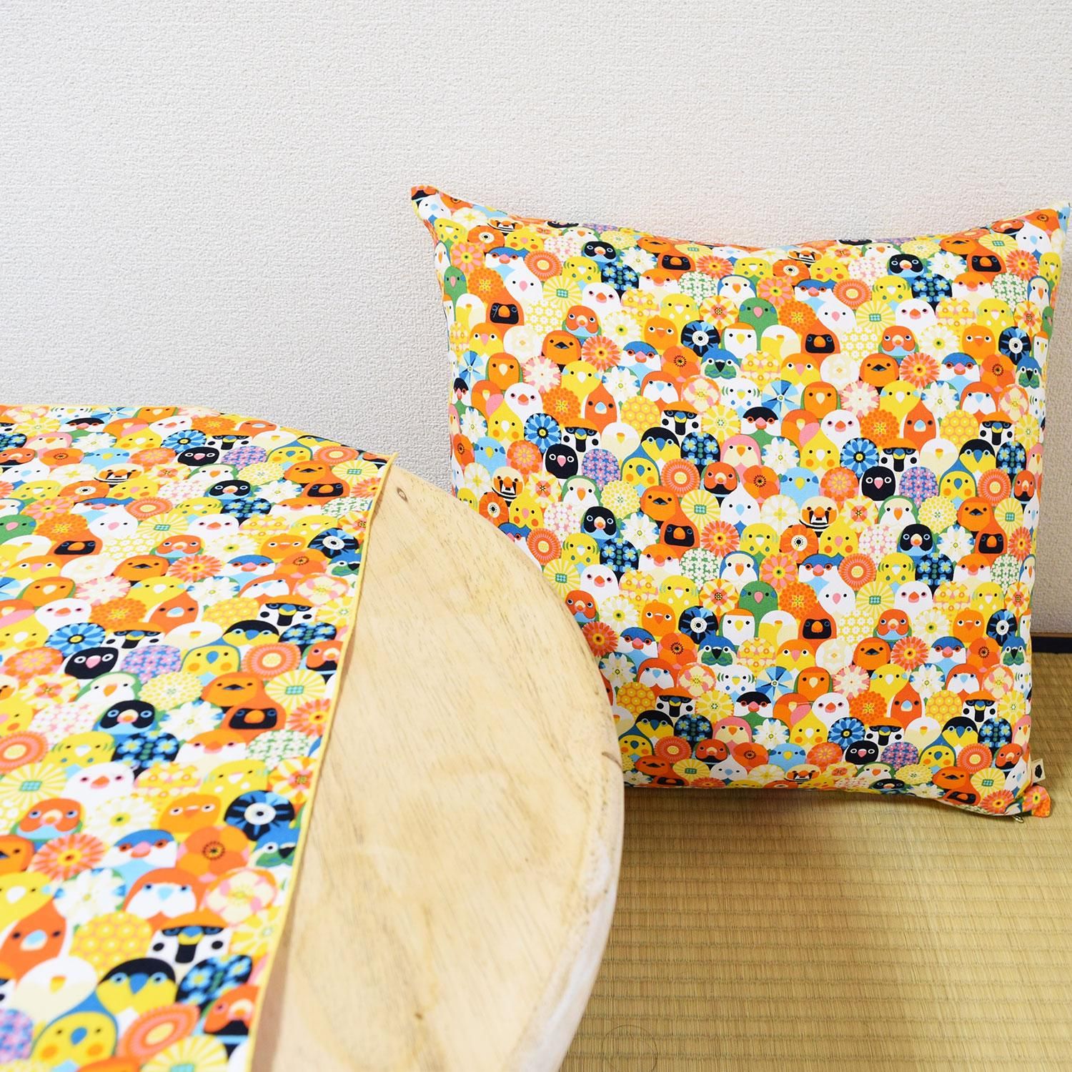 りんたろ。 目覚まし時計 クッションカバー りんたろ。 目覚まし時計