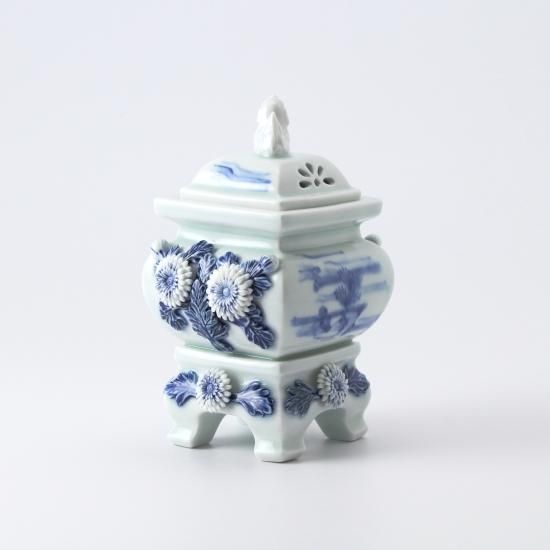 2560 平戸祐祥 竹菊文 香炉 2560 平戸祐祥 竹菊文 香炉 平戸菊花飾菊