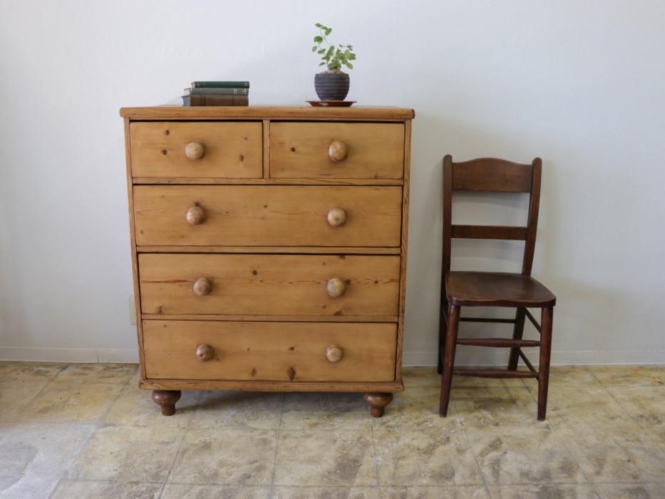 りおちゃんママ オールドパイン 80's アンティーク アクセントチェスト