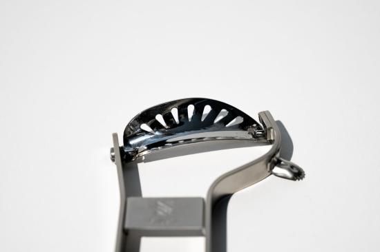 家庭用髪はさみの『SHIGERU（シゲル）』