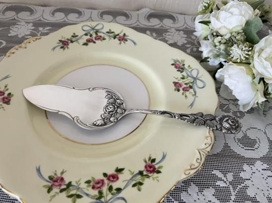 ANTIKO】 薔薇のケーキサーバー【純銀】ヒルデスハイムローズ 21cm