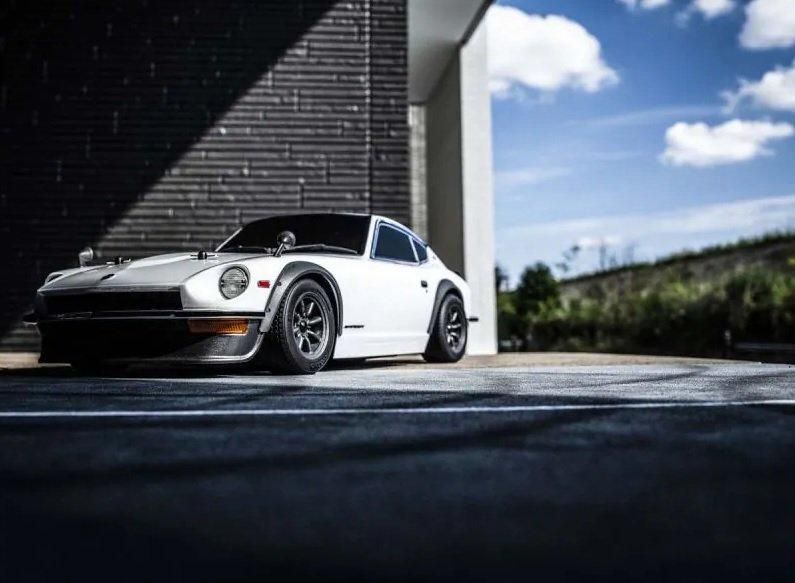 京商1/10 フェーザーMk2 ダットサン 240Z チューンド ホワイト 1/10 EP