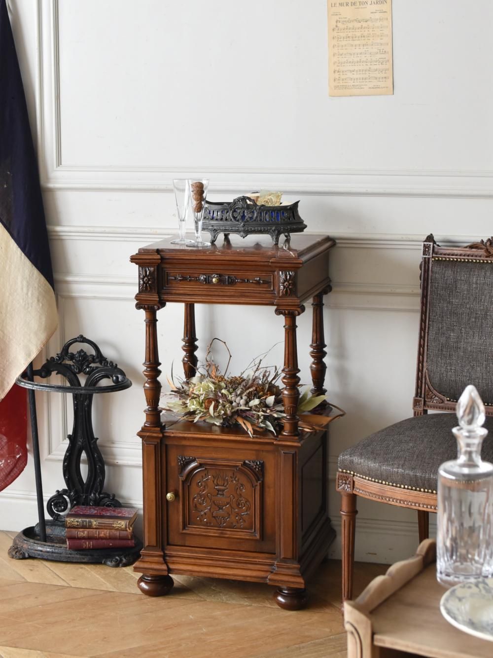 フランスアンティーク大理石キャビネット/ナイトテーブル机/飾り棚(82