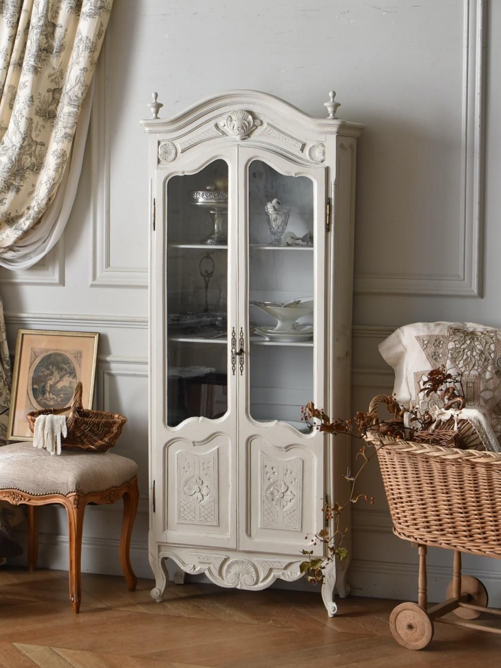 フランスアンティーク家具 ペイントガラスキャビネット.7 アンティーク