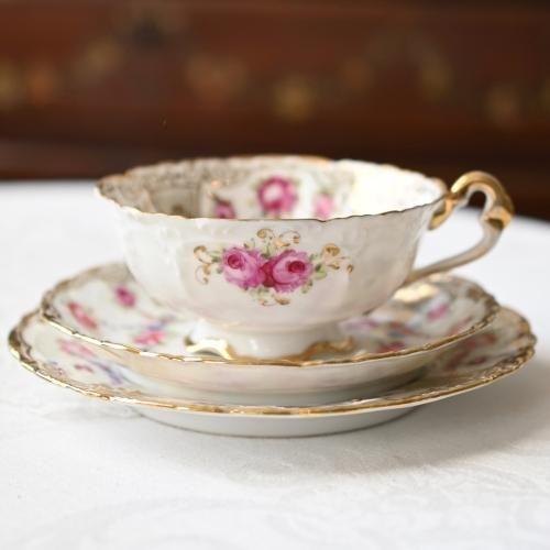 オールドノリタケ、1900年初期、美しい金彩とピンクのバラと