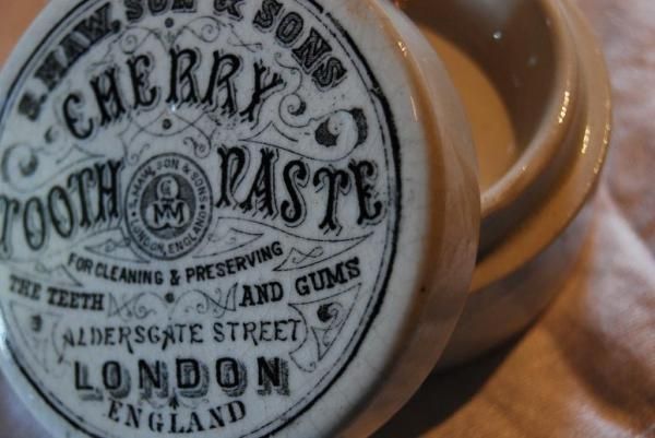 19世紀 英国アンティーク/ヴィクトリア期/クロテッドクリーム陶器