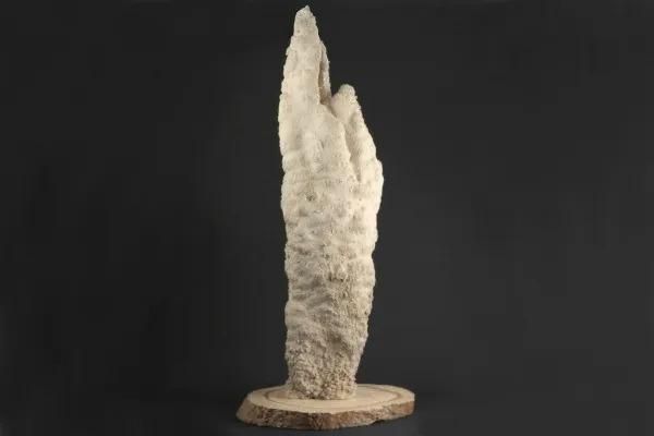 鍾乳石 2.0kg｜天然石 原石 通販のキラリ石