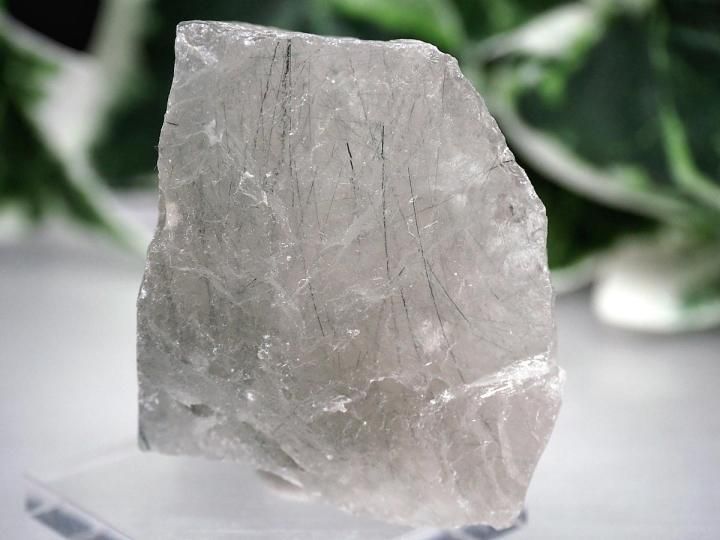 パキスタン/ザギ産】リーベカイトインクォーツ(ザギマウンテンクォーツ)