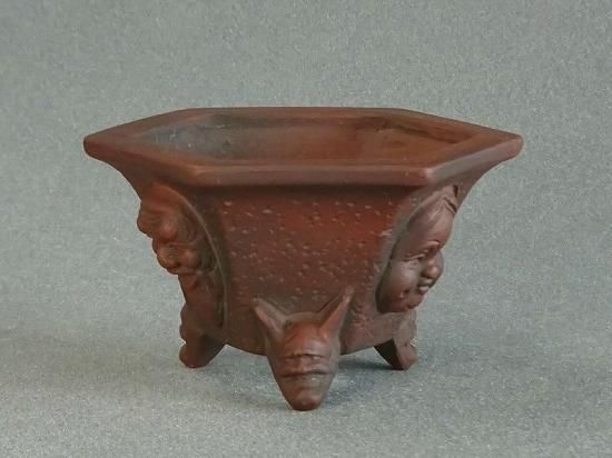 B528美芸3号鬼面足六角鉢 - 盆栽鉢と常滑焼の店 MARUTATU【まるたつ】