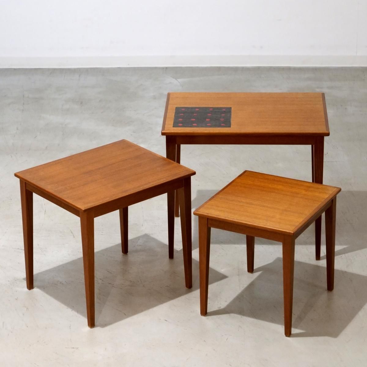 UD15249｜ネストテーブル（チーク＆タイル）北欧ビンテージ家具