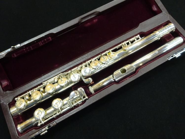 ムラマツ フルート 総銀製 DS Eメカ付き【服部管楽器】 - 服部管楽器