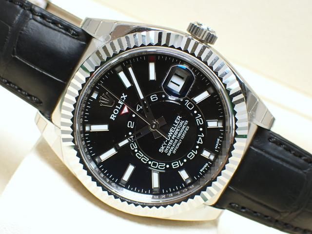 ロレックス スカイドゥエラー ブラックバー 18KWG/レザー '21年 保護