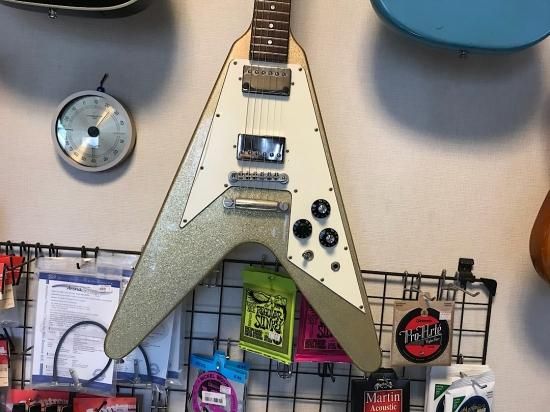 ヒ*デ様 Burny フライングV エレキギター ブルー GOTOHペグ装備