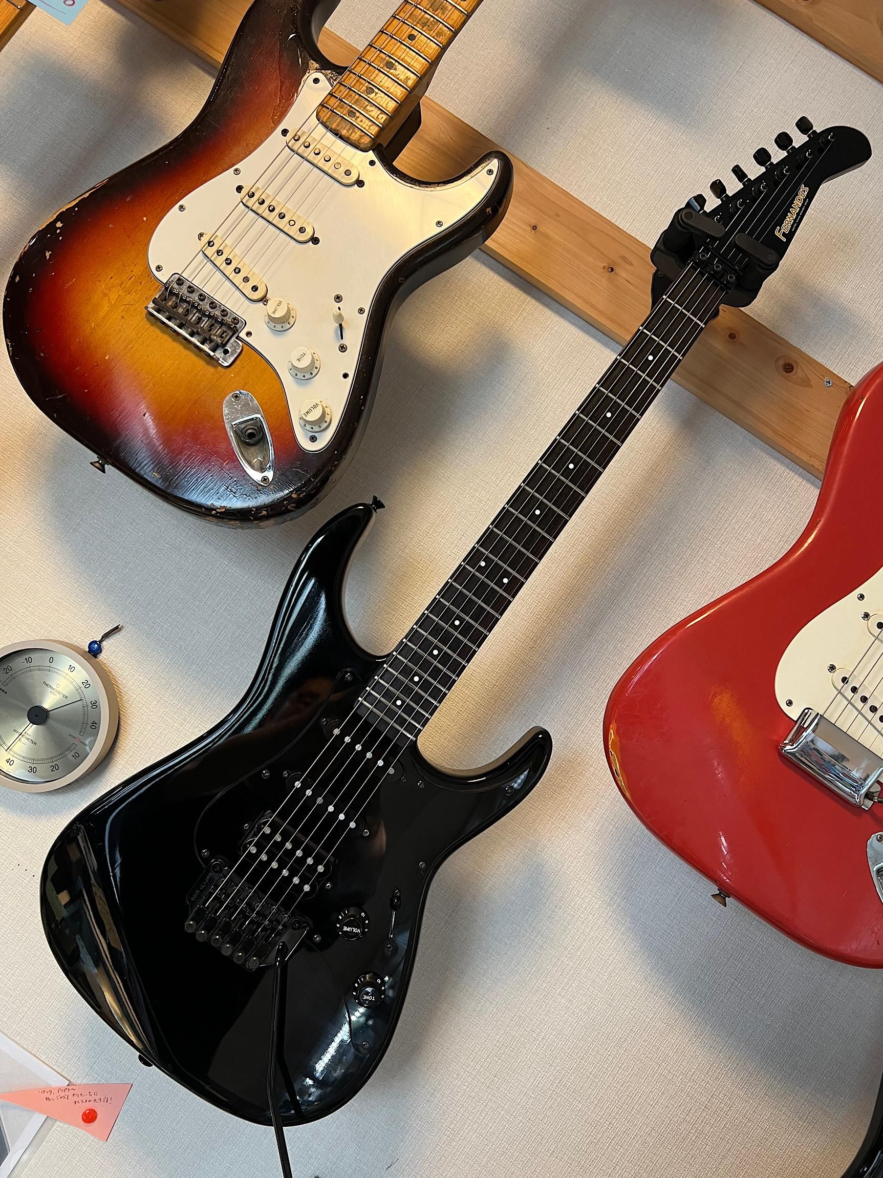 FERNANDES FR-55 80年代のリボルバーFR-55！小ぶりなボディに24