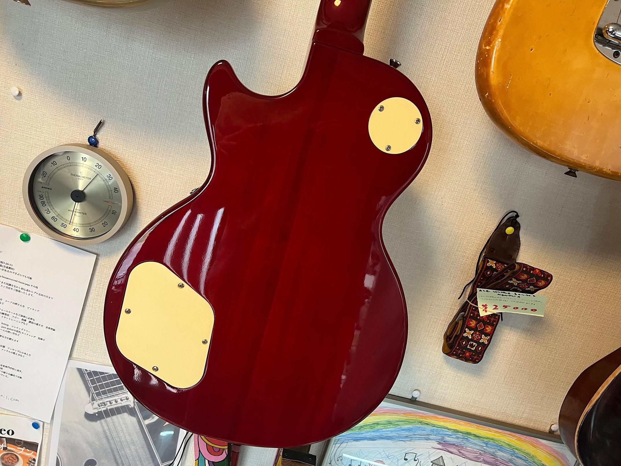 K-ON！ YUI HIRASAWA LESPAUL TYPE 数量限定販売された「けいおん