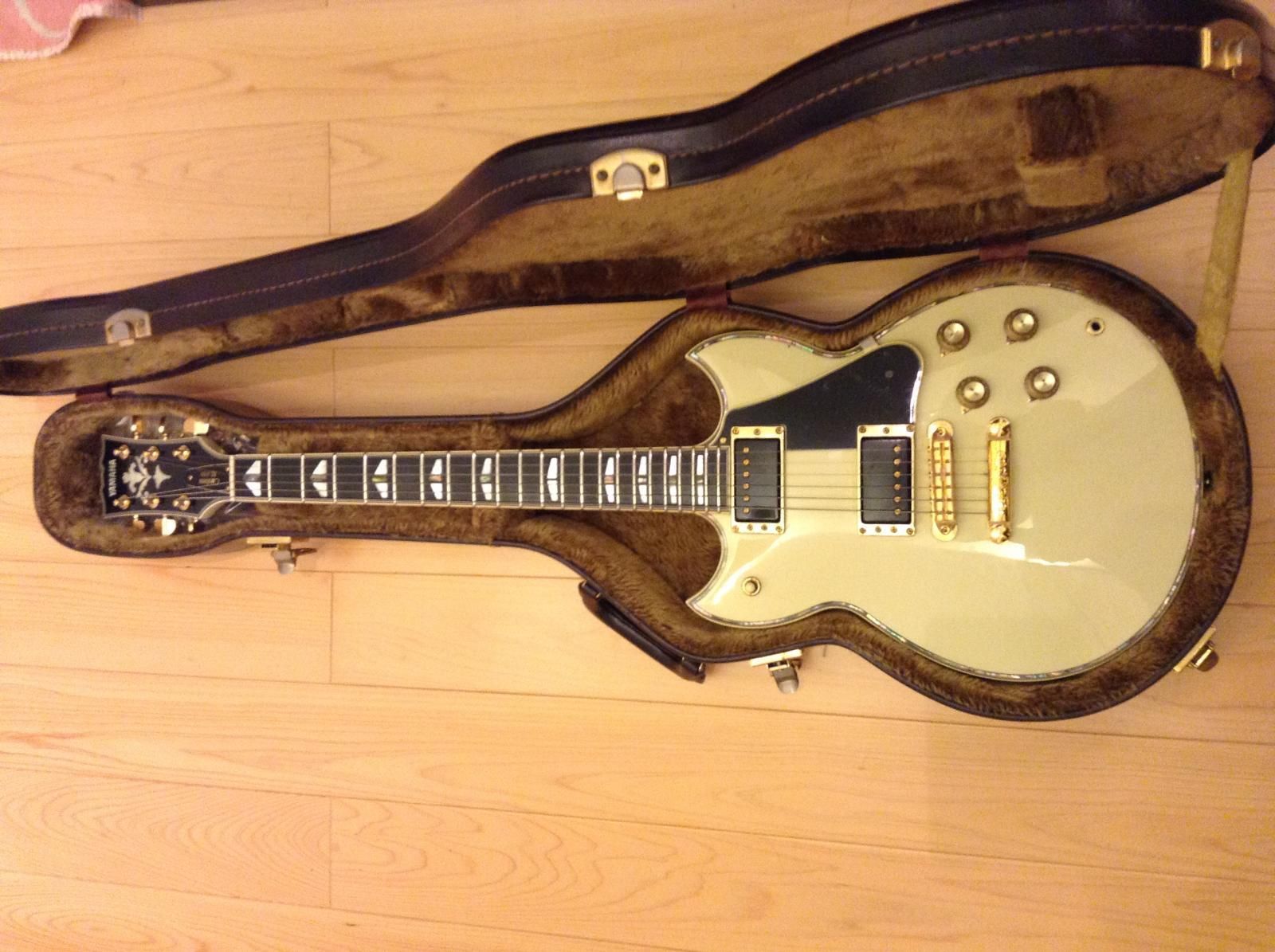 甘夏様専用ヤマハSGV300トレモロアームソフトケース付き弦交換済