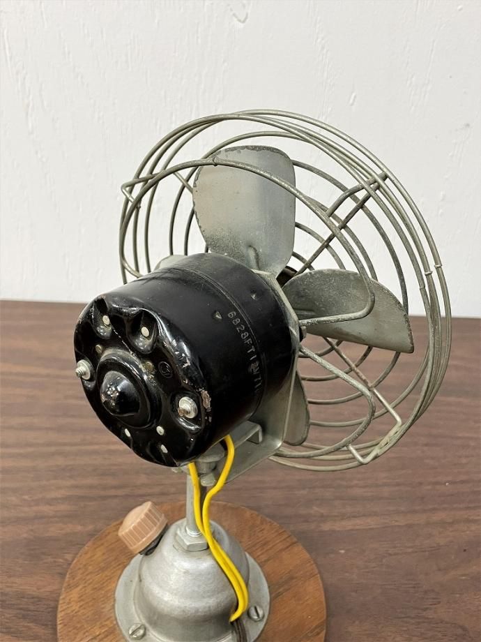 ヴィンテージ鉄製扇風機 ファン 蚤の市 アンティーク アンティーク