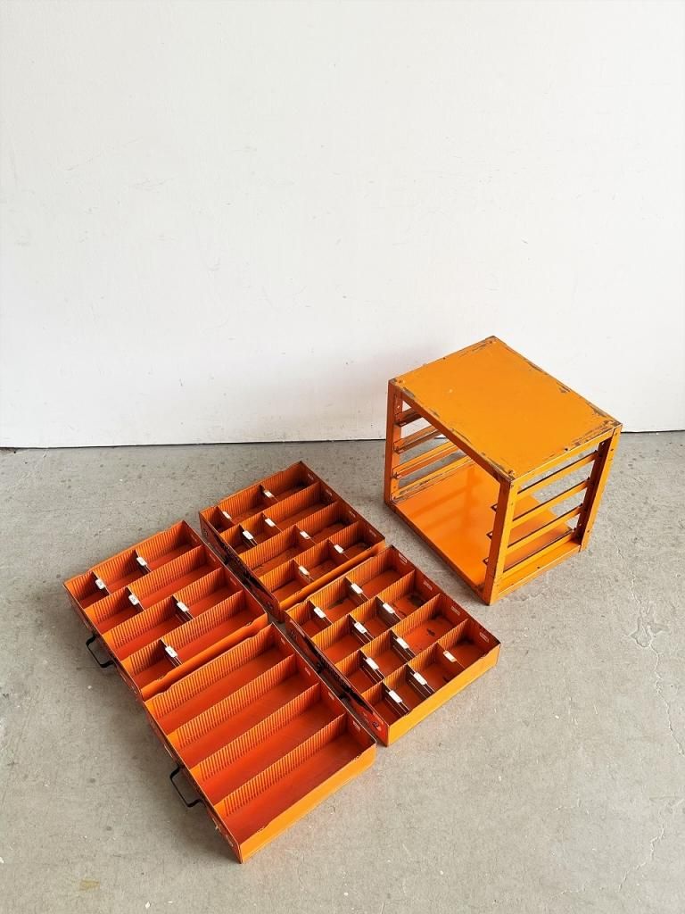 1940-50's Dorman社製 ヴィンテージ パーツキャビネット②