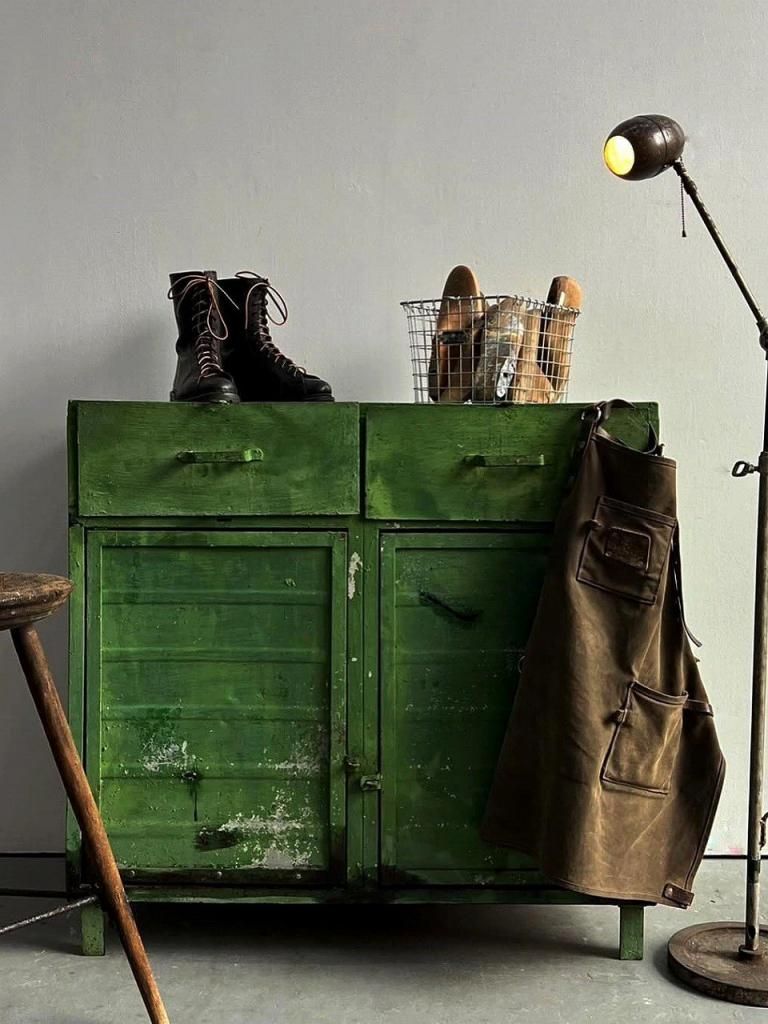 1950-60's ヴィンテージ インダストリアル パーツキャビネット/カーキ