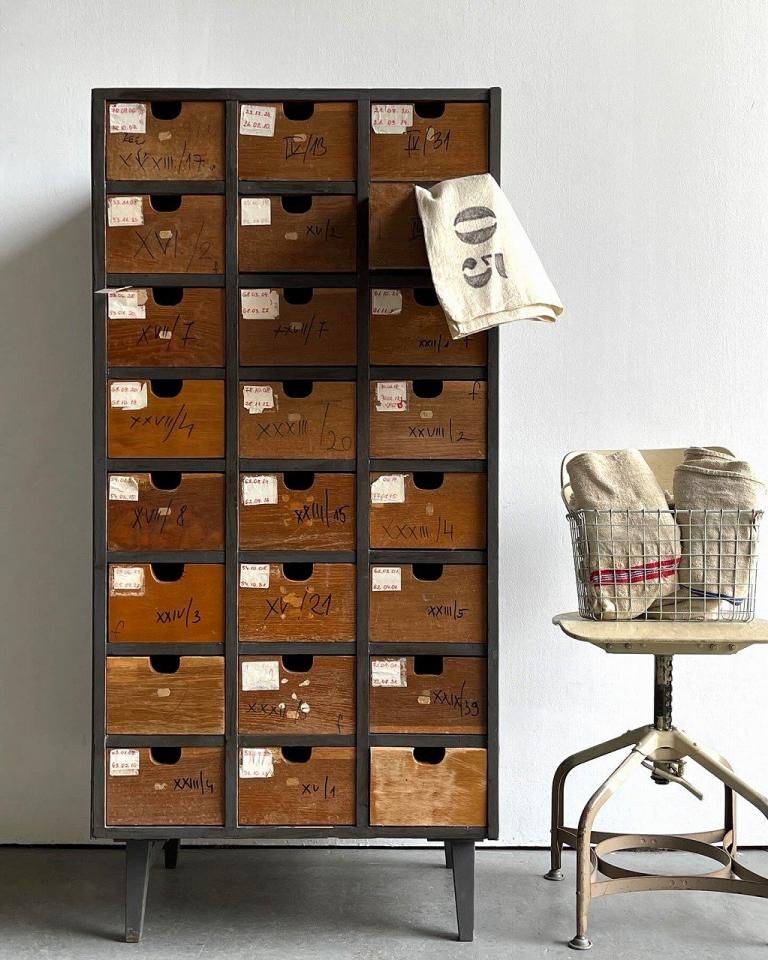 ヴィンテージ ウッド パーツキャビネット - アンティーク、ビンテージ