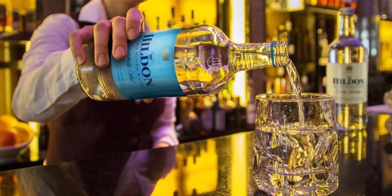 ヒルドン ミネラルウォーター スティル 330ml - シャンパーニュ専門店