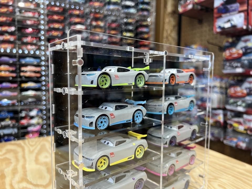 マテルカーズ 10台 / ミニミニカーズ40台収納可能 フルアクリルケース