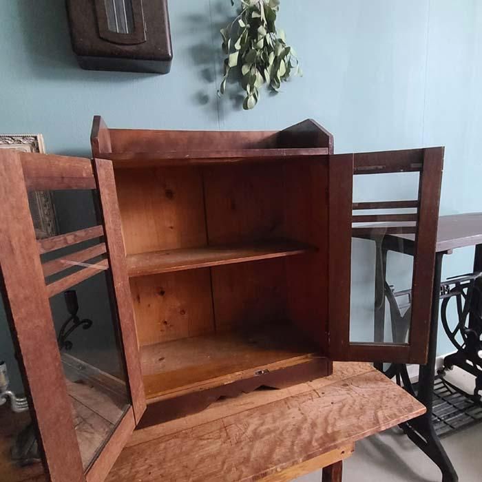 昭和レトロ・古家具・古道具・ガラスキャビネット・ガラス棚・木製