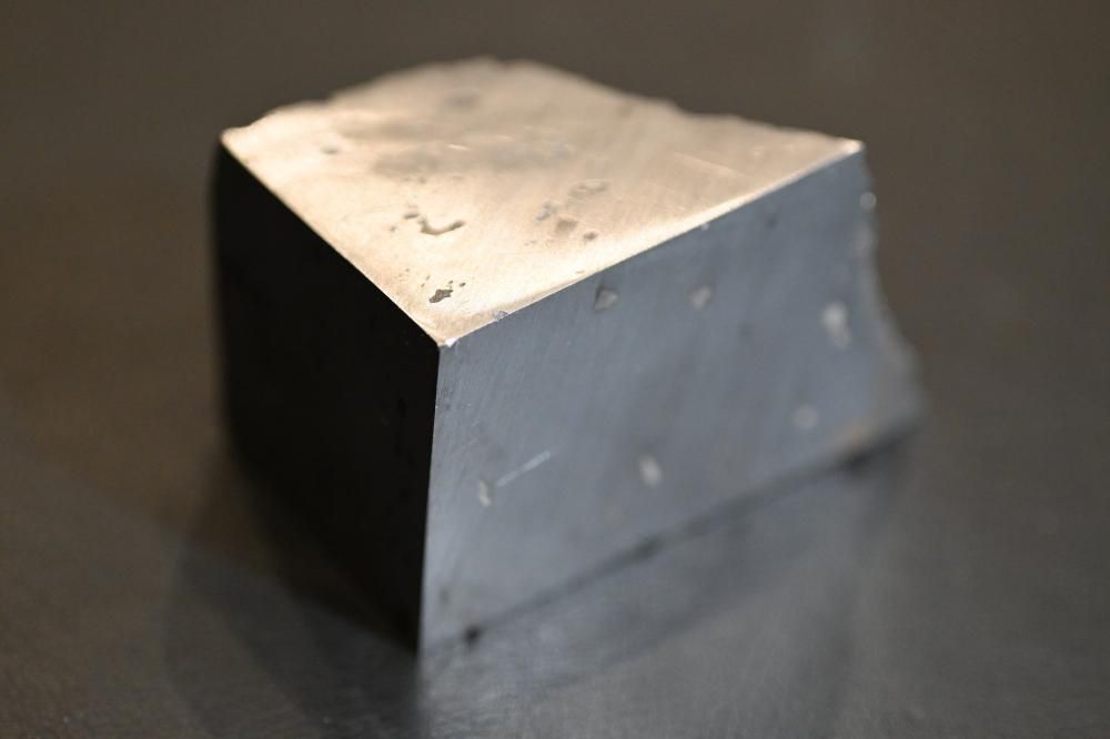 ドロニノ隕石(Dronino meteorite)