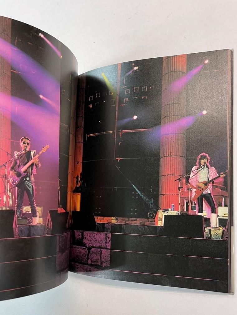 THE ALFEE2001．3.7直筆サイン入りポスター。 【公式通販】