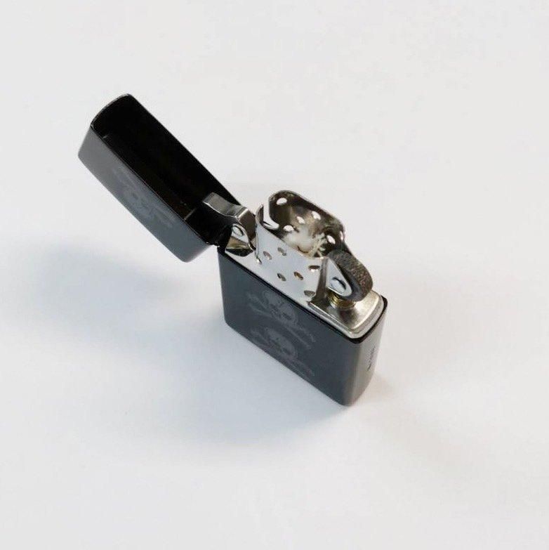 ブランキージェットシティ ZIPPOライター 未使用 シリアルナンバー入り