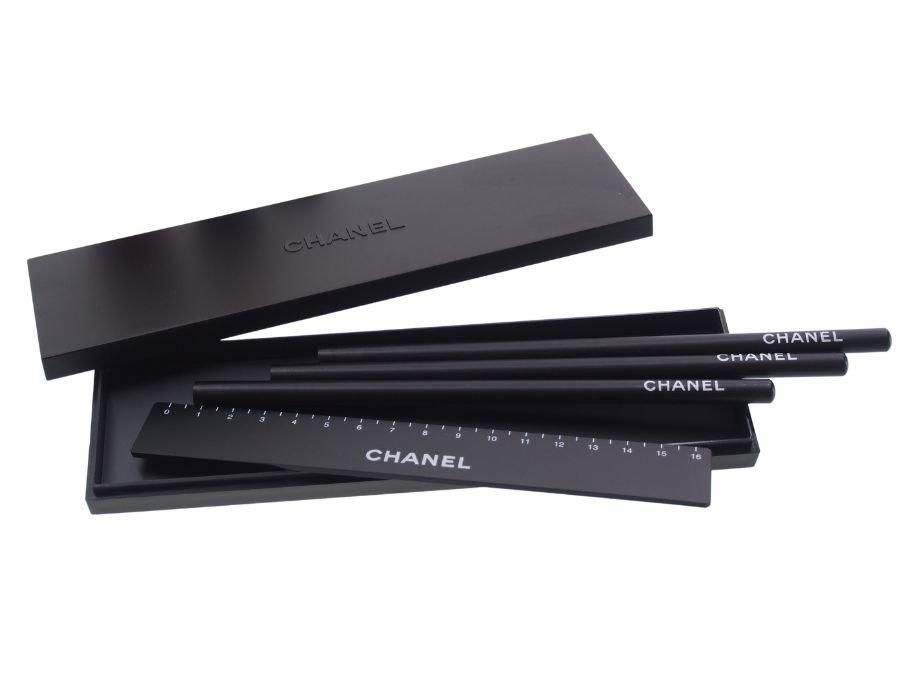 シャネル ノベルティ 文房具セット えんぴつ 定規 ペンケース