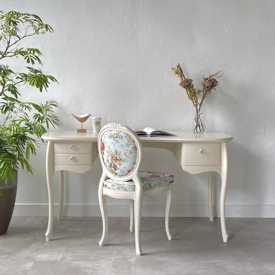 Continue 【カンティーニュ・プレジデントデスク・エレガンス c