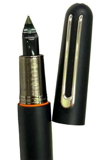 MONTBLANC】未使用品☆ マークニューソン モンブランM ウルトラ