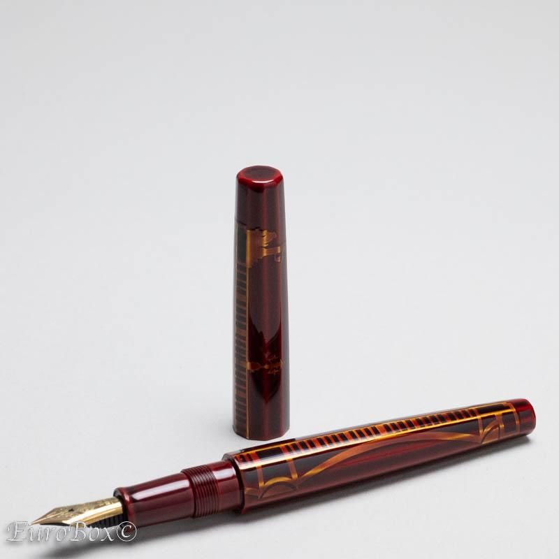 中屋万年筆 十角付描き赤溜透かし 