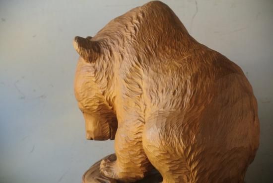 堀井廣治作 木彫り熊「鮭とり熊」