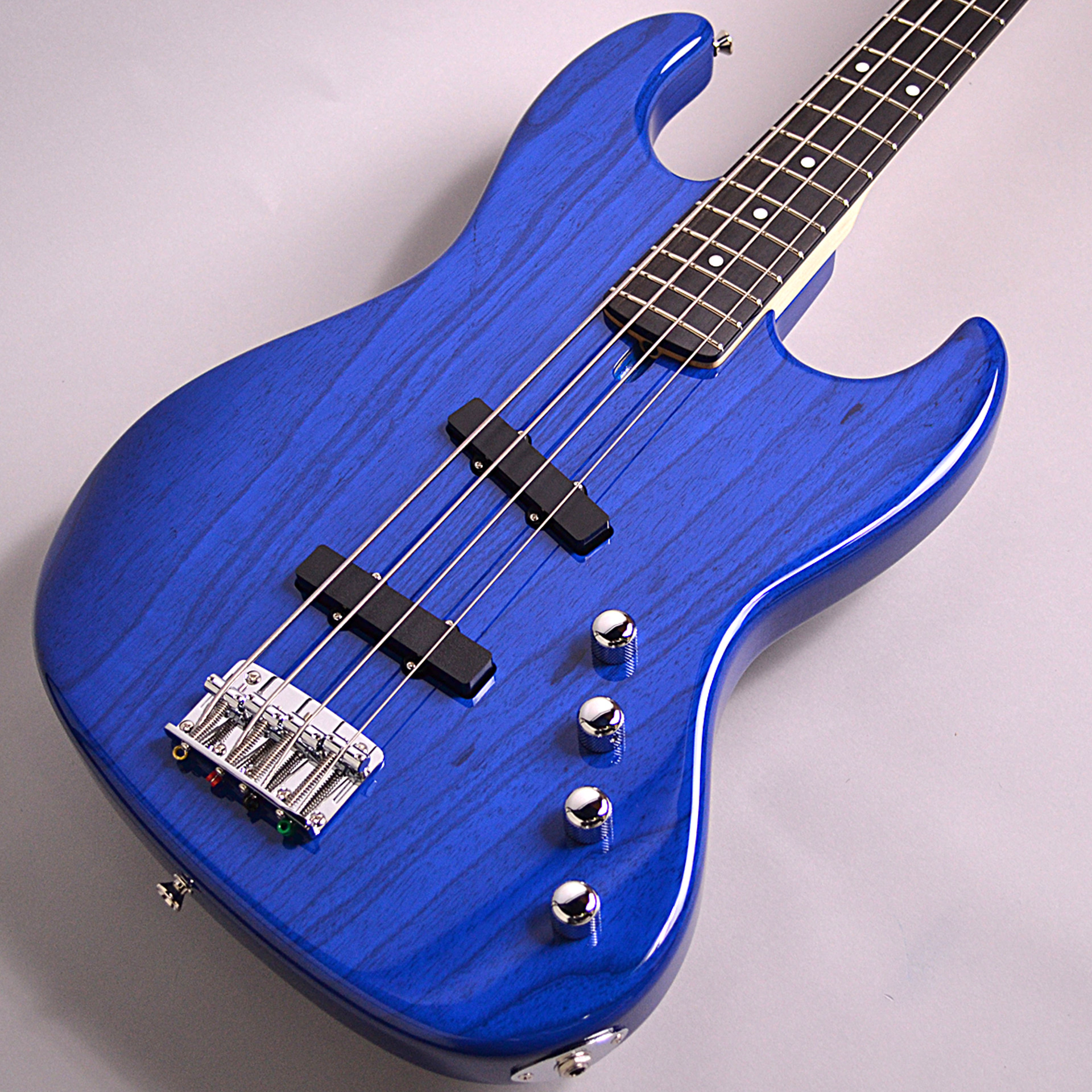 moon guitar バルトリーニピックアップ搭載 心斎橋店ベースフロアに