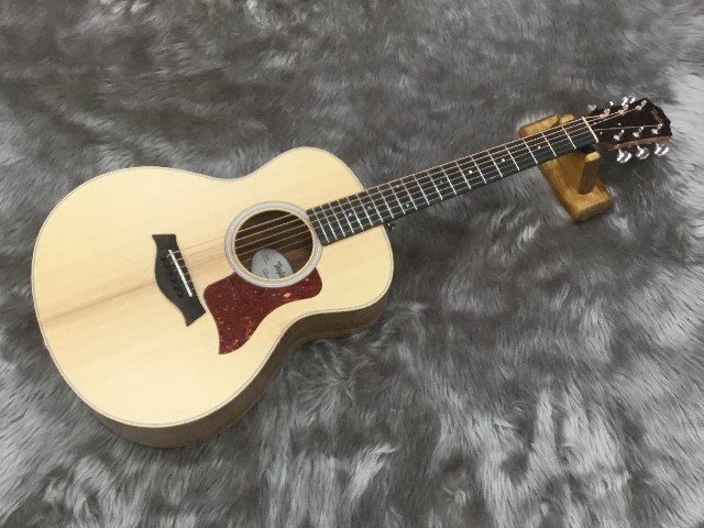 入荷情報】Taylor – GS-Mini-e-Walnut｜島村楽器 イオンモール筑紫野店