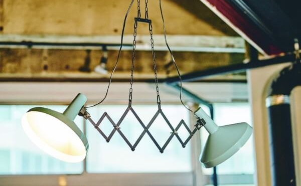 スウェーデン 北欧ビンテージ ミルキーホワイト シリンダー型