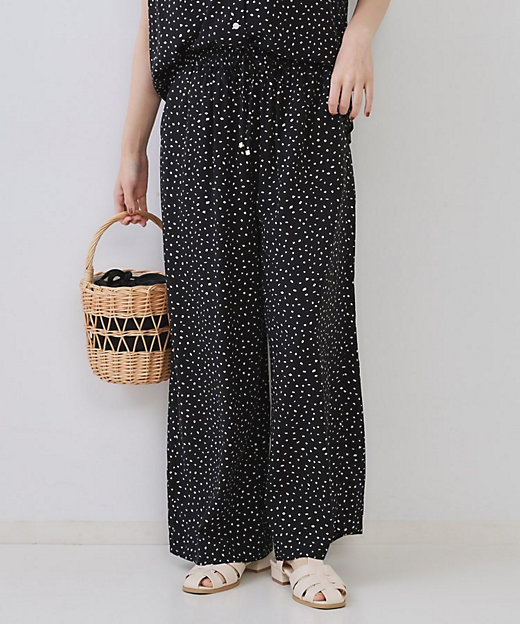 幾何柄プリントイージーワイドパンツ／セットアップ対応【洗える