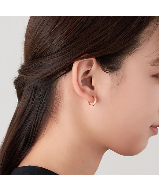 イエローゴールド フープ ピアス AGVA1593 YG | Vendome