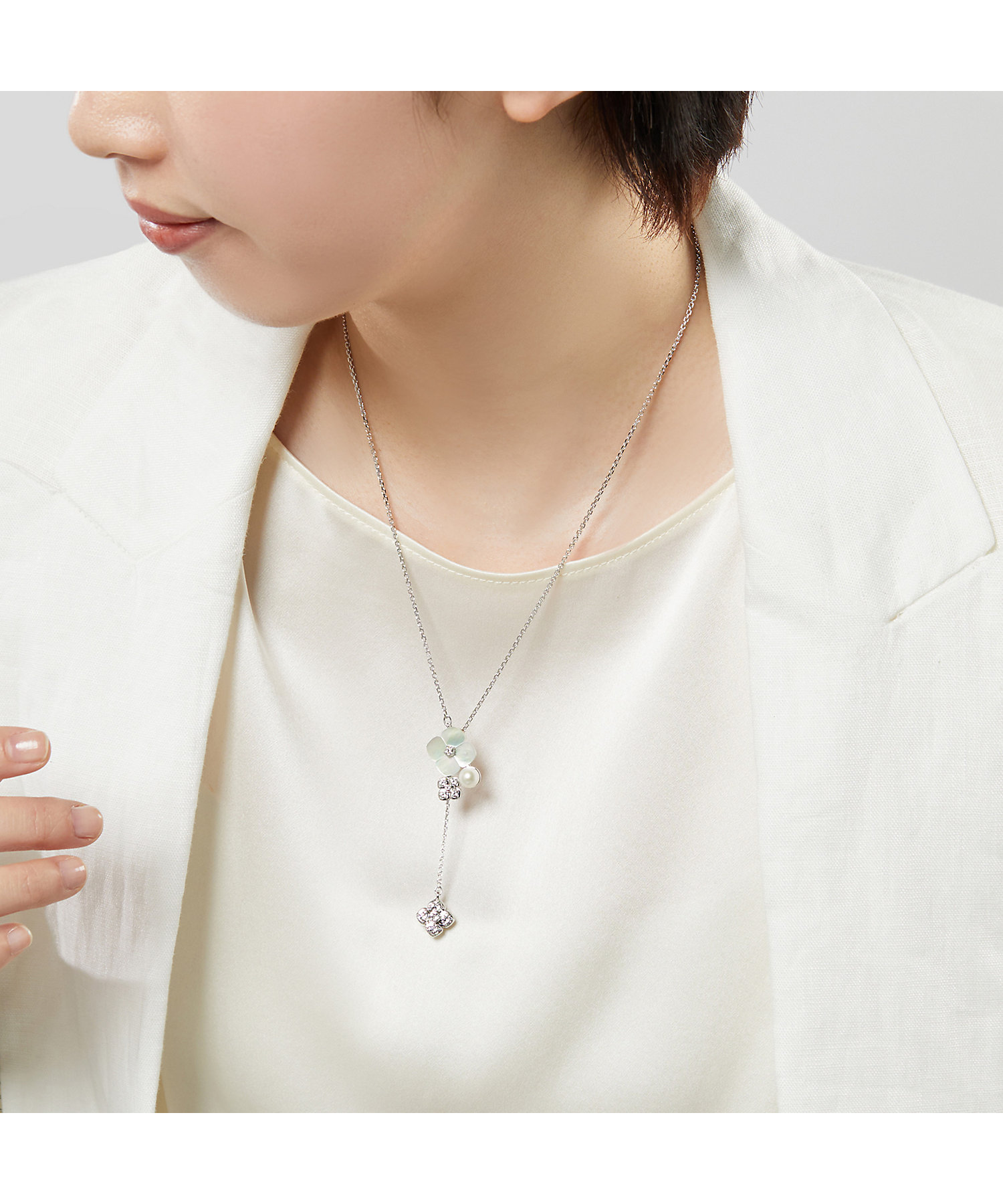 シェルフラワー 淡水パールネックレス VBMN204650UW