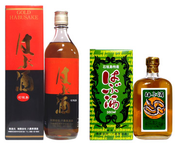 八重泉酒造「はぶ酒」石垣島の唯一のハブ酒 | 石垣島を楽しむ観光ナビ