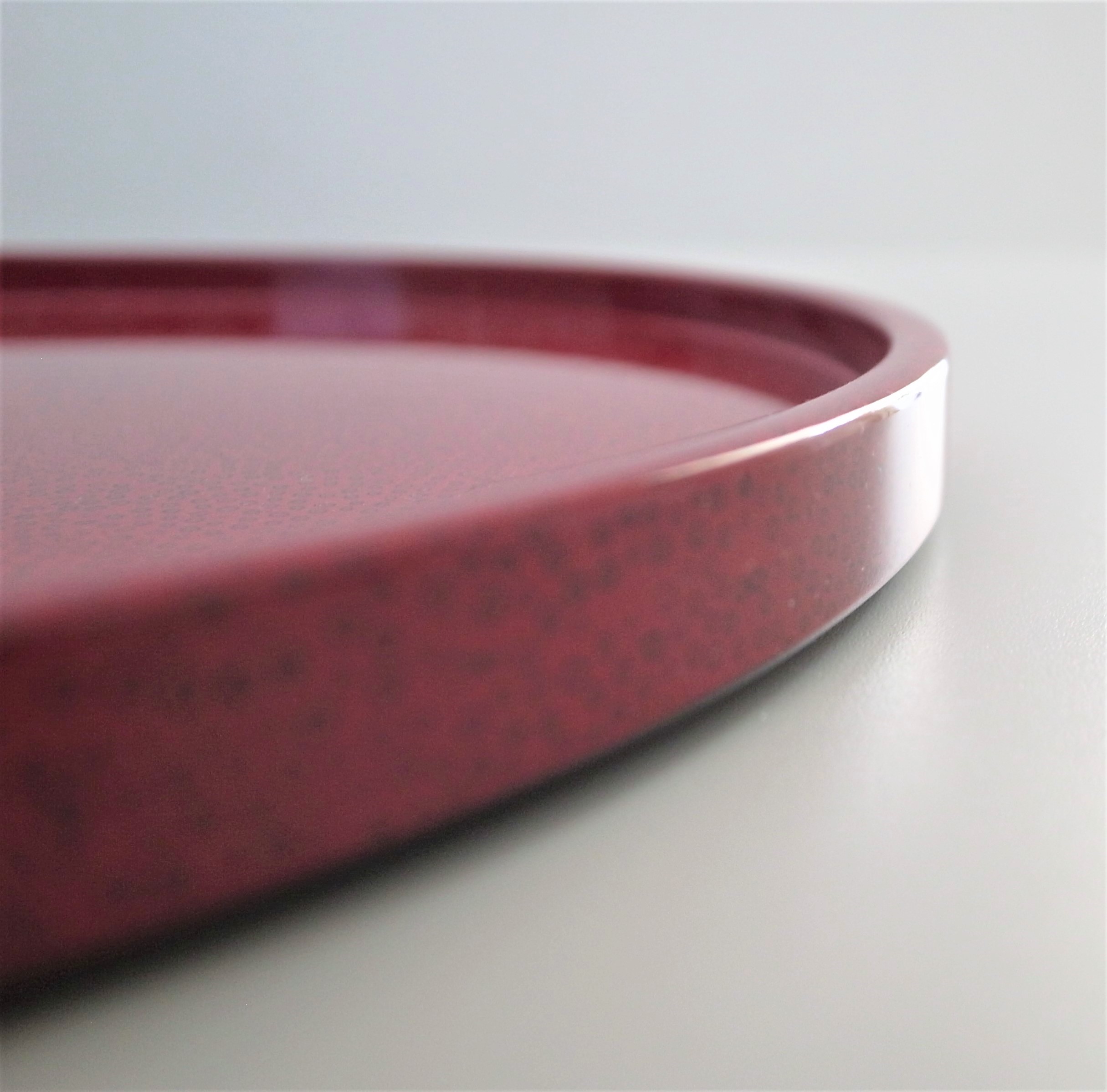 イシオカ工芸】 丸浅盆 8.5寸 津軽塗 ななこ塗赤上 | 津軽塗の販売店