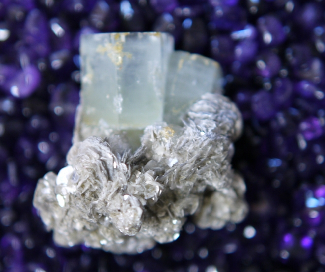 さいたま 大宮 | 天然石 パワーストーン 販売店|石の記録 / アクア